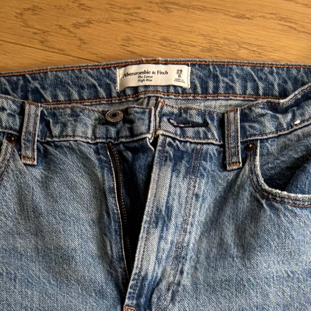 Abercrombie Loose High Rise Women's Jeans
